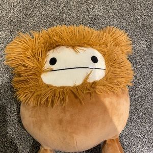Benny bigfoot Squishmallows 8in